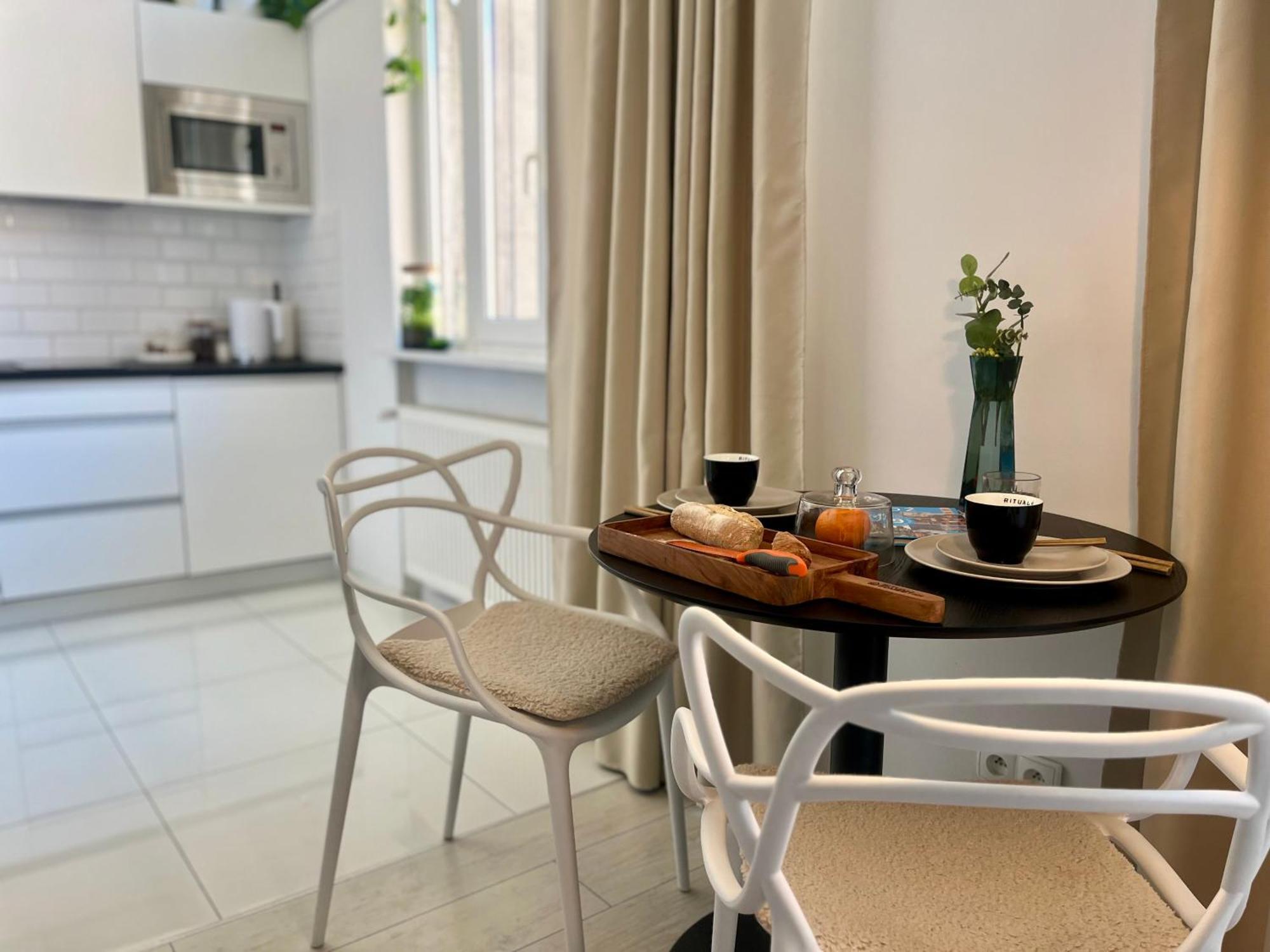 Apartament I Love Piotrkowska Z Wielkim Lustrem, Balkonem I Klimatyzacja Лодзь Екстер'єр фото