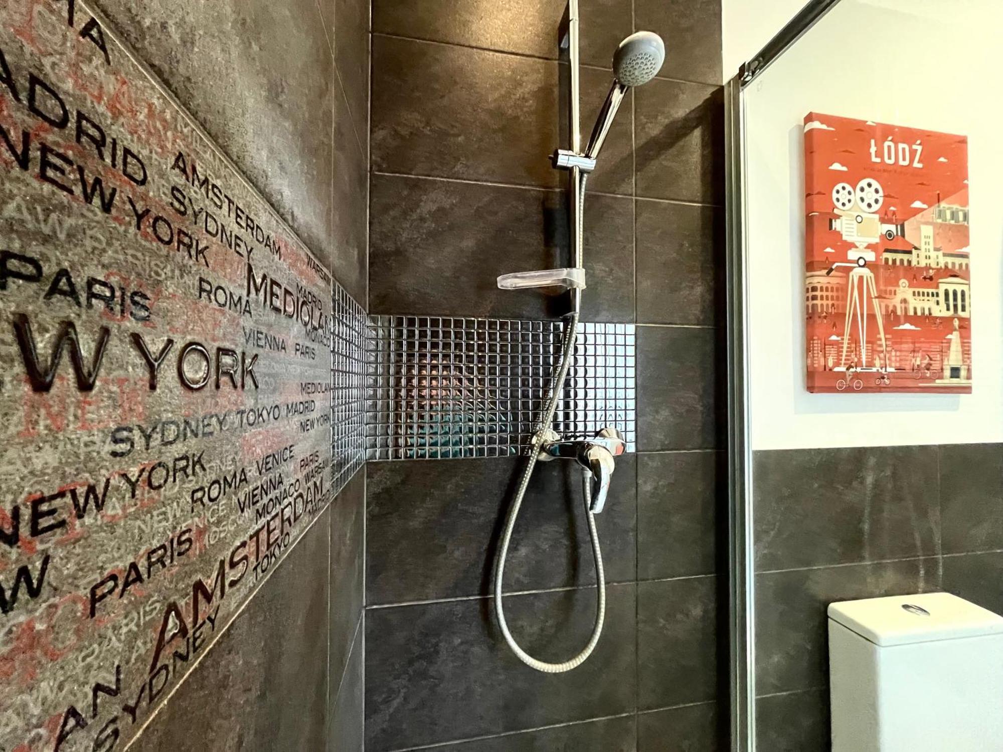 Apartament I Love Piotrkowska Z Wielkim Lustrem, Balkonem I Klimatyzacja Лодзь Екстер'єр фото